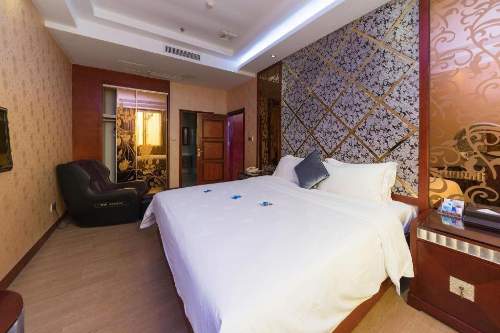 Shenzhen Kai Long International Hotel Экстерьер фото