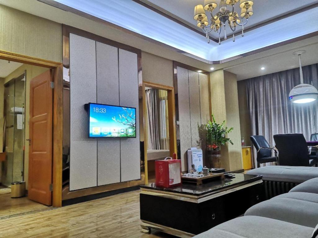 Shenzhen Kai Long International Hotel Экстерьер фото